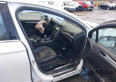 2015 Ford Fusion Titanium из США, поврежденный, VIN 3FA6P0K91FR176443